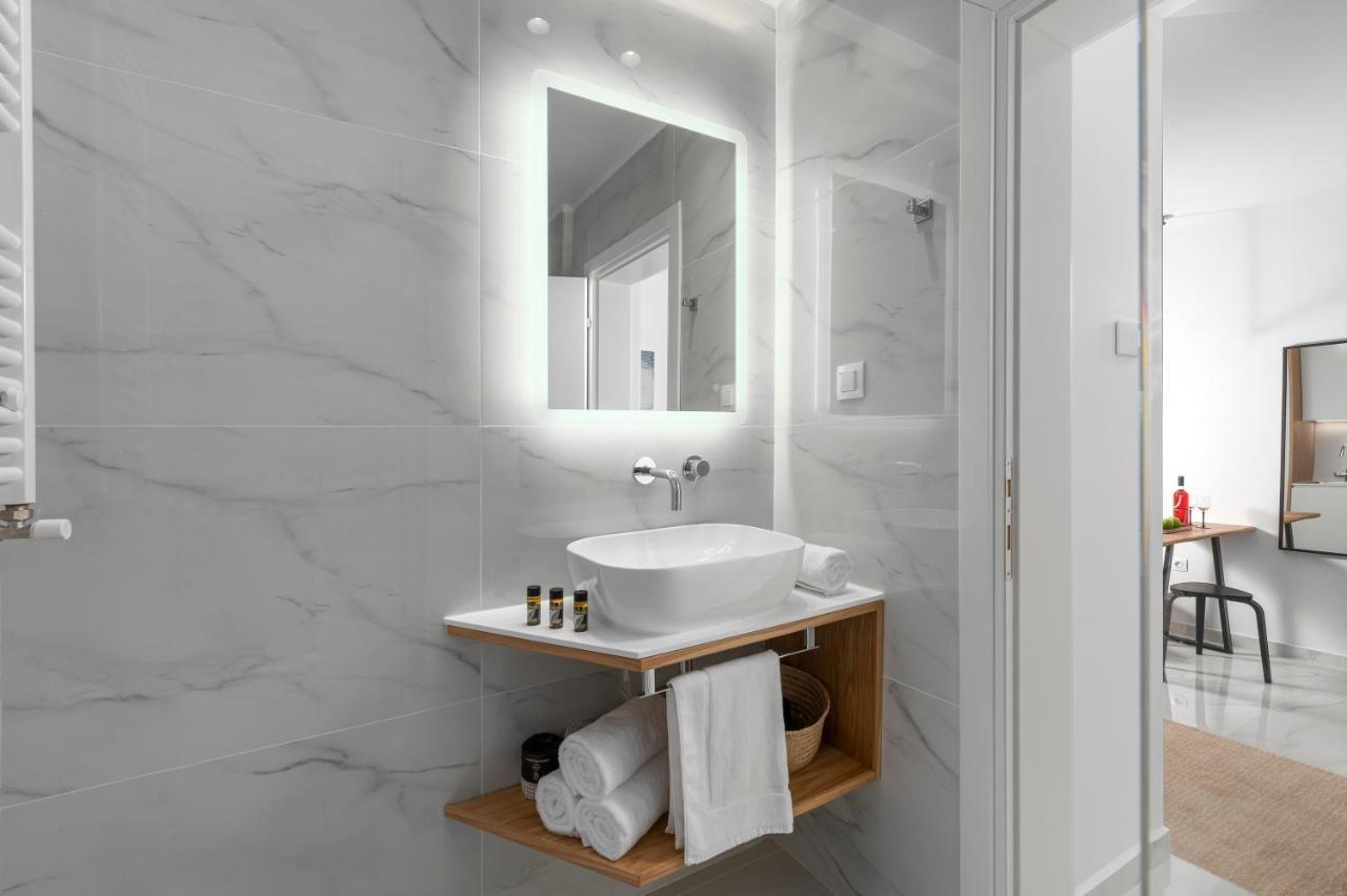 Ιωκα Suites / The Urbitality Project 塞萨洛尼基 外观 照片
